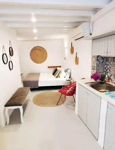 Bougainvillea Cave - Old Town Appartement *